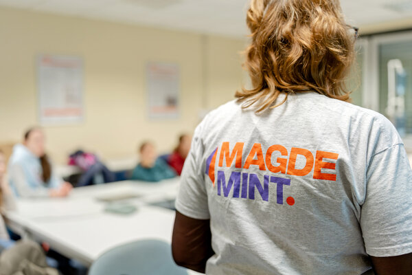 Bild vergr&ouml;&szlig;ern: MagdeMINT Workshop